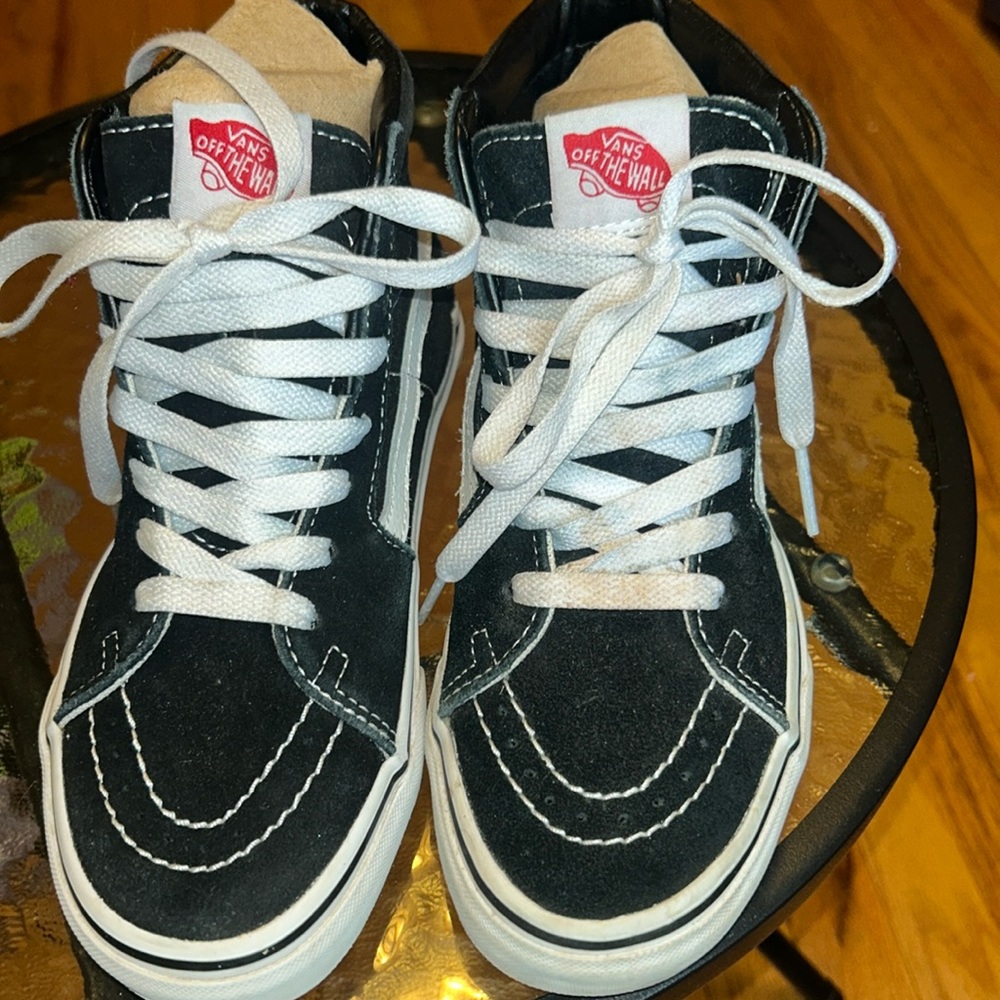 $25 Unisex Van sneaker size size 5.0 in women